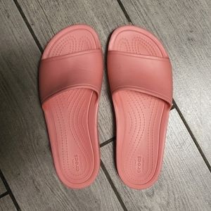 Crocs women coral water friendly slide sandal slippers open toe